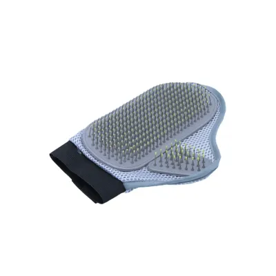 Pet bath glove for dogs and cats