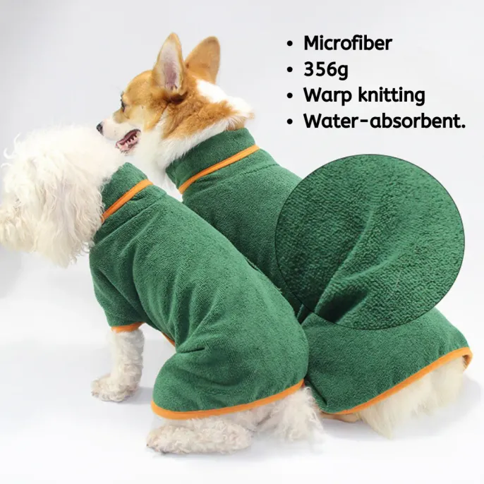Ideal for drying off pets after baths, walks, or rainy days.