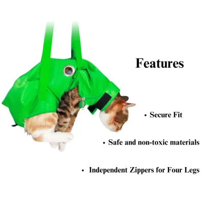 cat carrier bag The foldable design makes this cat carrier bag easy to store and carry, providing a space-saving solution for pet owners and professionals who need a portable restraint bag for their cats.