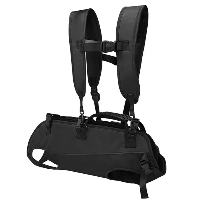 dog carrierbackpack_1 Wide, thick shoulder straps provide ergonomic support to reduce shoulder strain and ensure long-term comfort. The thick padding helps distribute weight more evenly, making carrying pets less tiring.