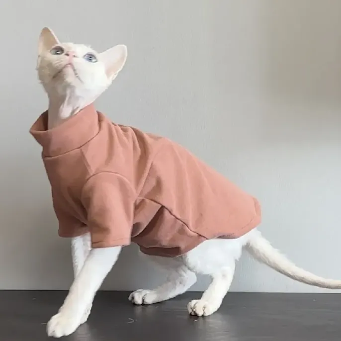Cozy sweater for cats pet
