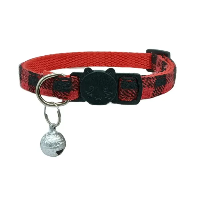 breakaway cat collar (3) Perfect for Active Cats: Ideal for both indoor and outdoor use, this collar stays secure and provides safety for active cats that enjoy exploring or playing outdoors.