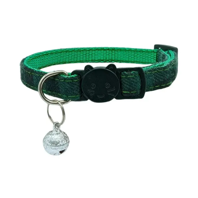 breakaway cat collar (2) Won't Damage Fur or Skin: The soft nylon material ensures the collar won’t cause irritation or damage to your cat’s sensitive skin or fur, offering comfort and protection.