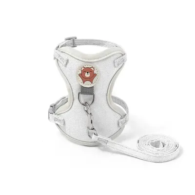 Escape-Proof Design for Safety: The escape-proof harness ensures that pets stay securely in place during walks, preventing escapes and improving safety.