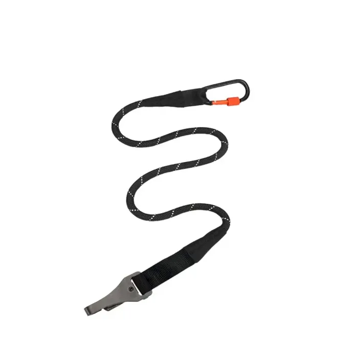 Secure Reflective Leash for Pet Car Seats