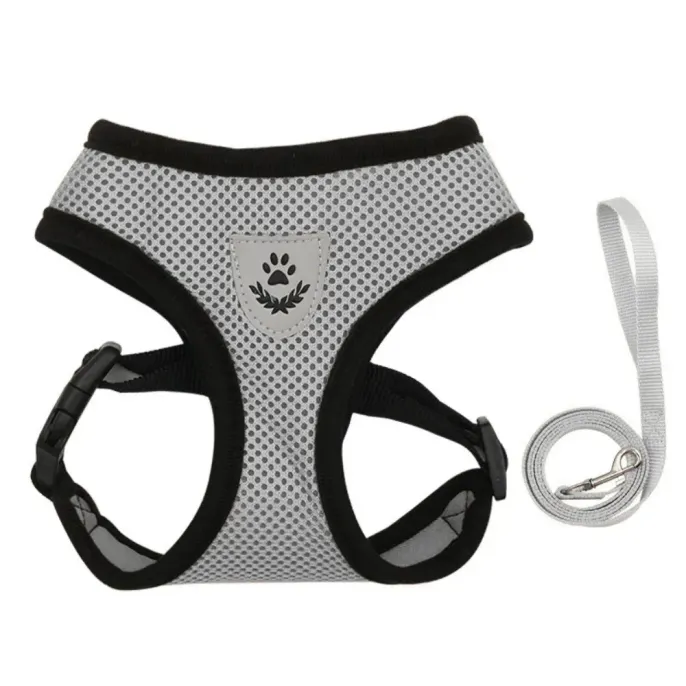 Easy On/Off Design: Designed for convenience, the harness is easy to put on and take off, saving time for busy pet owners.