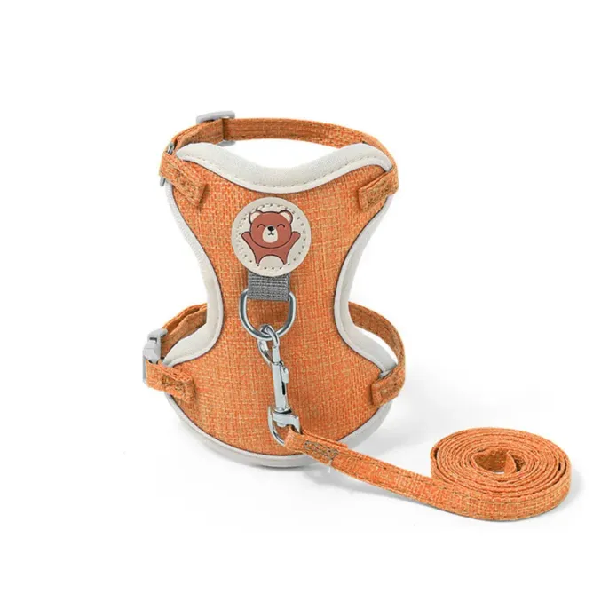 cat harness leash (3) Versatile for Different Pet Sizes: Designed to accommodate cats and small dogs at various stages, this harness grows with your pet for continued use.