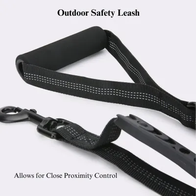 The leash's adjustable length allows pet owners to control the walking distance, making it a versatile choice for various outdoor activities or crowded environments.