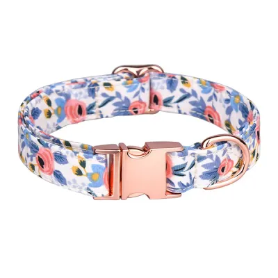 The floral print on this collar provides a fashionable touch, while the high-quality materials ensure that it remains comfortable and durable for daily use, making it an ideal product for businesses offering premium pet accessories.