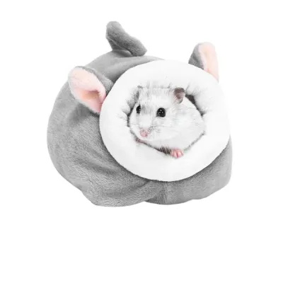 Nest for Hamsters (5) Ideal for small pet owners, this cozy winter bed is made from durable materials that are easy to clean and maintain, making it perfect for businesses offering hassle-free bedding solutions.