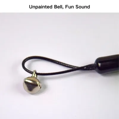 Designed with crinkle paper and a built-in bell, these replacement heads are an excellent accessory for any pet store looking to offer more variety to customers.