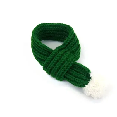 Scarf for Pet (4) Bring joy and warmth to your pet’s look with this comfortable knitted scarf, designed to fit perfectly and add a festive flair to any occasion.