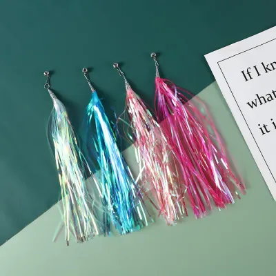 Enhance playtime with this crinkle paper, bell, and tassel replacement head for cat teaser sticks, designed to excite and entertain.