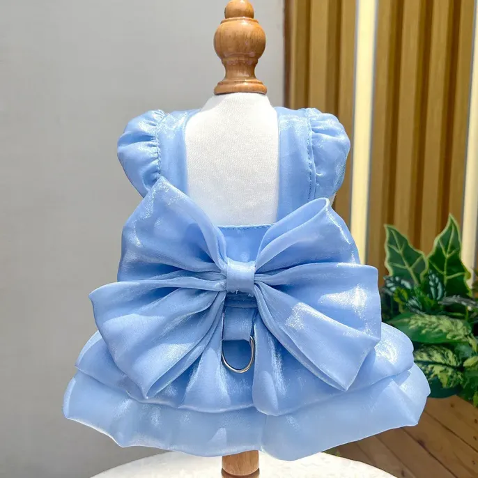 Pet wedding dress Fashionable dog outfits