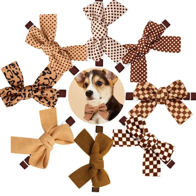 pet bow tie (2) The autumn melange pet bow tie combines a stylish color palette with a classic design, making it a must-have accessory for pet retailers offering fashionable options for dogs and cats.
