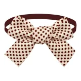 pet bow tie (7) Easy to Put On and Take Off: The bow tie features a quick-release buckle, making it easy for pet owners to put it on and take it off their pets. This convenient design is ideal for busy pet owners who want a simple and elegant accessory for their pets.