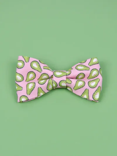 pet bow tie (2)_1 Perfect for summer parties, daily wear, or photo shoots, this double-sided bow tie is a stylish and versatile accessory that adds charm to any pet’s outfit, making it a must-have for pet retailers looking for fashionable, practical products.