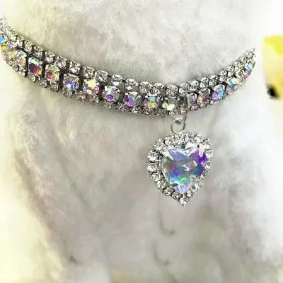 Rhinestones Cat Collar with Bling Charm, Shiny Crystal Pet Collar, Rhinestone Adjustable Collar Display Shiny Heart-shaped Diamond Pet Necklace