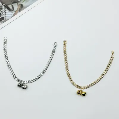 Pet collars for cats Stylish cat accessories