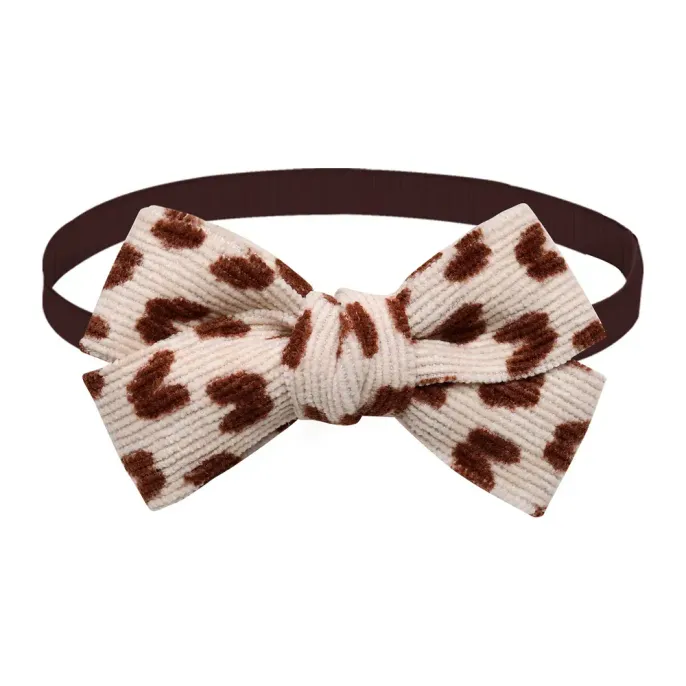 bow tie for dogs (13) Classic and Elegant Design: Featuring a classic bow tie shape, this pet accessory exudes sophistication and charm. Whether for formal occasions, photoshoots, or everyday wear, it provides pets with a refined and stylish look.