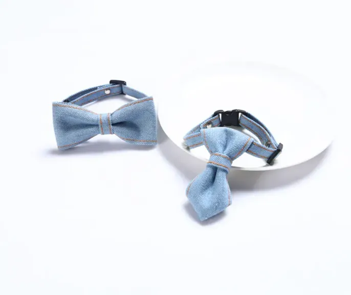 Pet Denim Bow Tie Collar (5)_1 Stylish and Elegant Design: The denim bow tie collar set brings a touch of sophistication and charm to pets.