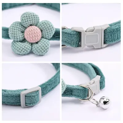 Adjustable Pet Necklace with Flower Charm and Bell Details Adjustable Pet Necklace with Flower Charm and Bell