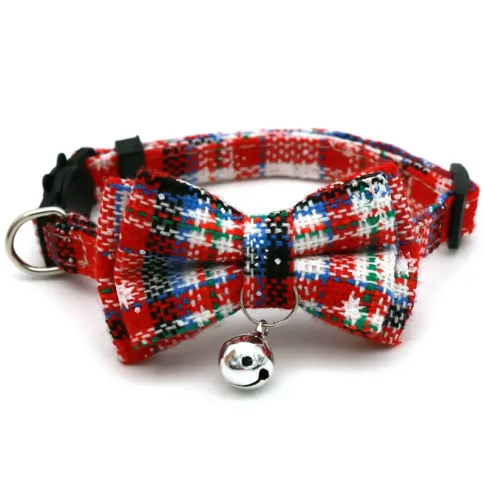 Cat Collar with Christmas Snowflake Pattern Bow tie and Tiny Bell Multi-color Snowflake Pattern Bow tie Pet Collar with Bell