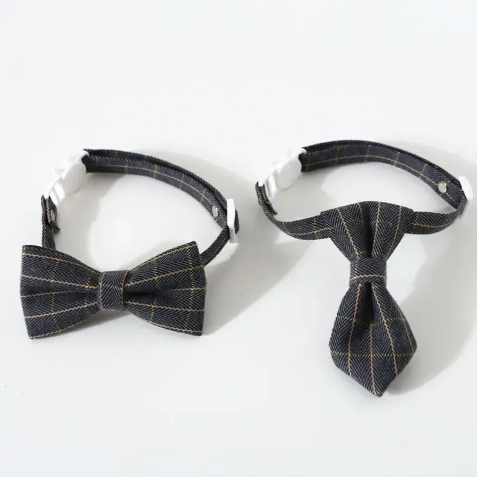 pet bow tie (10) Durable, adjustable pet collar with checkered bow tie design for cats and dogs.