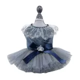 pet wedding dress (10) This high-end tulle pet dress features a puffy skirt and sweetheart neckline, perfect for dogs and cats attending weddings, parties, or special events.