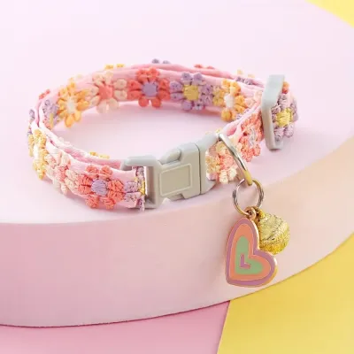 Adjustable Floral Lace Pet Collar with Pendant