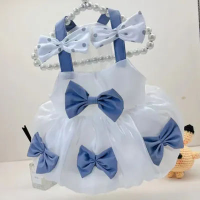 wedding clothes for dogs (2) Featuring high-quality materials like tulle and lace, this dress is both beautiful and durable, perfect for businesses aiming to offer premium pet clothing.
