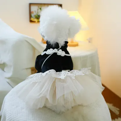 dog clothes wedding (3) Whether for a birthday, holiday, or special event, this dress is perfect for any celebration. It provides an elegant option for pet owners looking for something unique and fashionable for their pets’ special day.