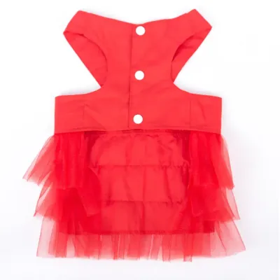 Whether for birthday parties or Christmas events, this fancy pet dress adds charm and elegance to any occasion, ensuring pets are the center of attention.
