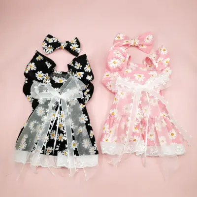 Perfect for weddings, birthdays, and other formal events, this floral print tulle dress offers both comfort and style for pets attending special occasions.