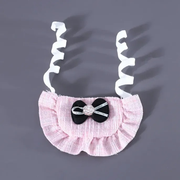 dog bandana (4) This complete 1-set Christmas pet outfit includes a knitted bib with a pearl bow and a beret hat, designed to keep pets stylish and cozy during the holiday season.