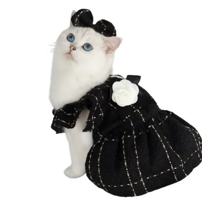 The elegant plaid design combined with beautiful 3D floral accents makes this pet dress a standout piece for customers looking for high-quality, fashionable pet apparel.