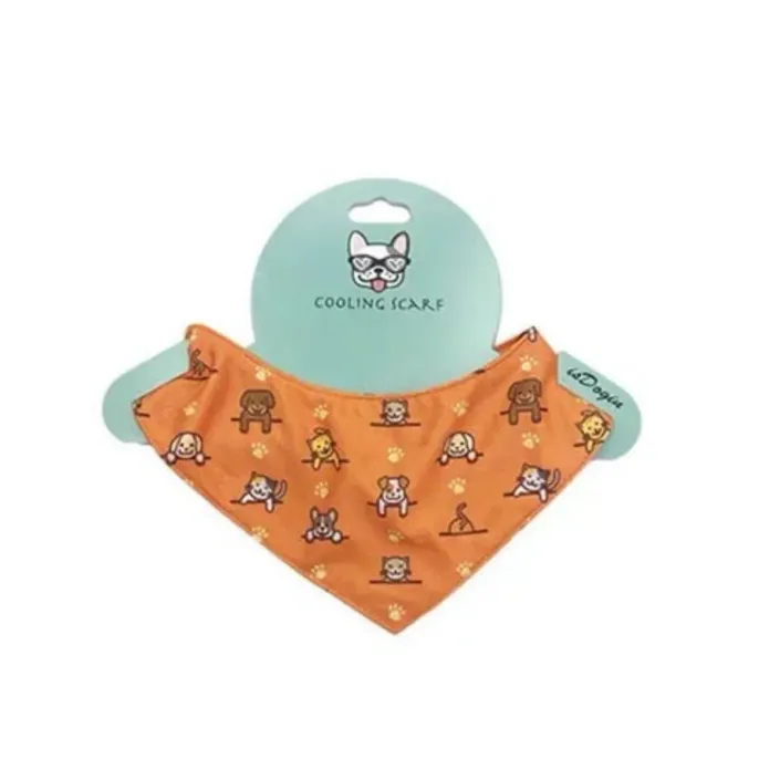cooling neck scarf designed for pets (3) Eco-friendly, reusable design ensures long-term use, providing a sustainable solution for cooling pets.