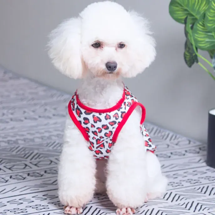 Easy-to-wear vest design that pets will love to sport.