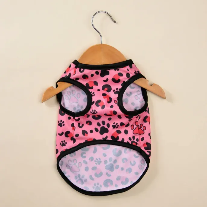 A versatile and fashionable piece to keep pets comfortable and cool.