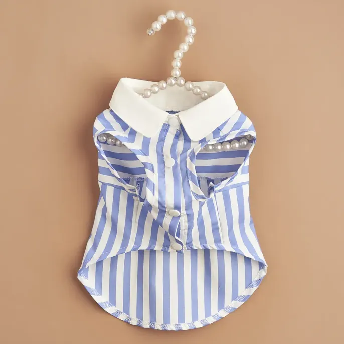 Perfect for casual outings, keeping pets stylish and comfortable.