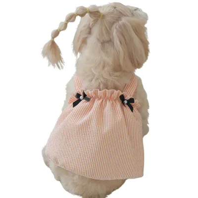 Featuring a classic striped print, this elegant dog dress adds a touch of style to any pet’s wardrobe. The timeless pattern makes it suitable for both casual outings and special occasions.