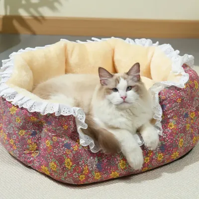 Winter pet bed with floral print and thickened padding for extra warmth (3) Large-capacity bed for cats and dogs to roll and relax comfortably