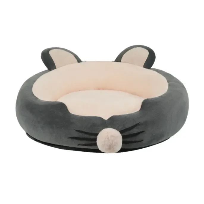 Charming winter pet bed with an ear and nose design (5) Adorable ear and nose design adds charm to this winter pet bed