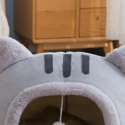 Durable, tear-resistant fabric for long-term use