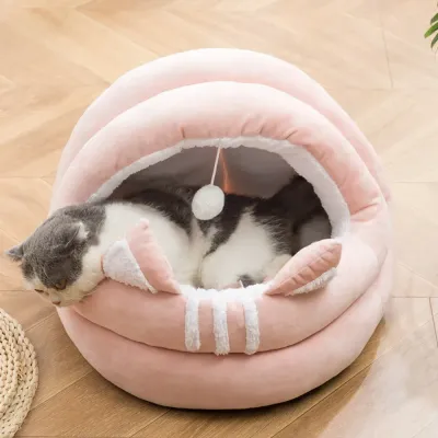 Spacious interior allows for stretching and curling comfortably