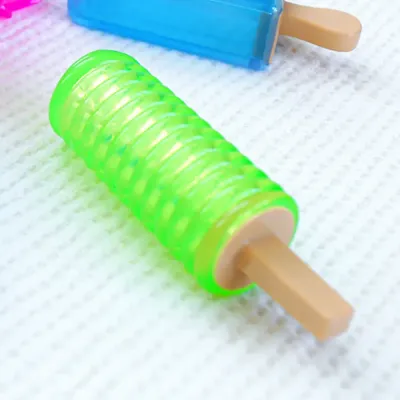 Interactive Cooling Spiral Popsicle Shaped Water-Fillable Dog Toy details Interactive Cooling Spiral Popsicle Shaped Water-Fillable Dog Toy