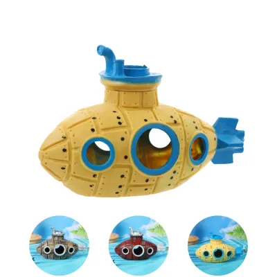 Unique vintage submarine design adds charm to aquarium decor