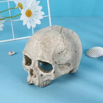 Halloween skull decoration for aquarium (6) Spooky aquarium decor for Halloween