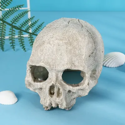 Halloween skull decoration for aquarium (4) Halloween-themed fish tank decoration