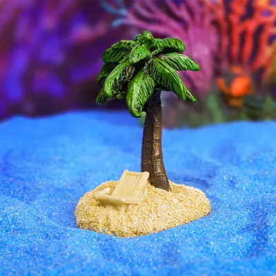 Durable resin palm tree for aquarium scenery